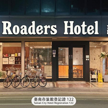 Roaders Hotel Tainan Chengda Exteriér fotografie